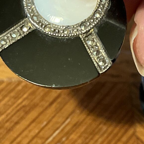 Vintage Art Deco Revival Round 925 Sterling Onyx Marcasite MOP Clip On Earrings - Picture 5 of 10